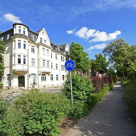 Stylish City Apartment In Zwickau Exteriör bild