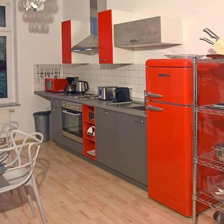 Stylish City Apartment In Zwickau Exteriör bild